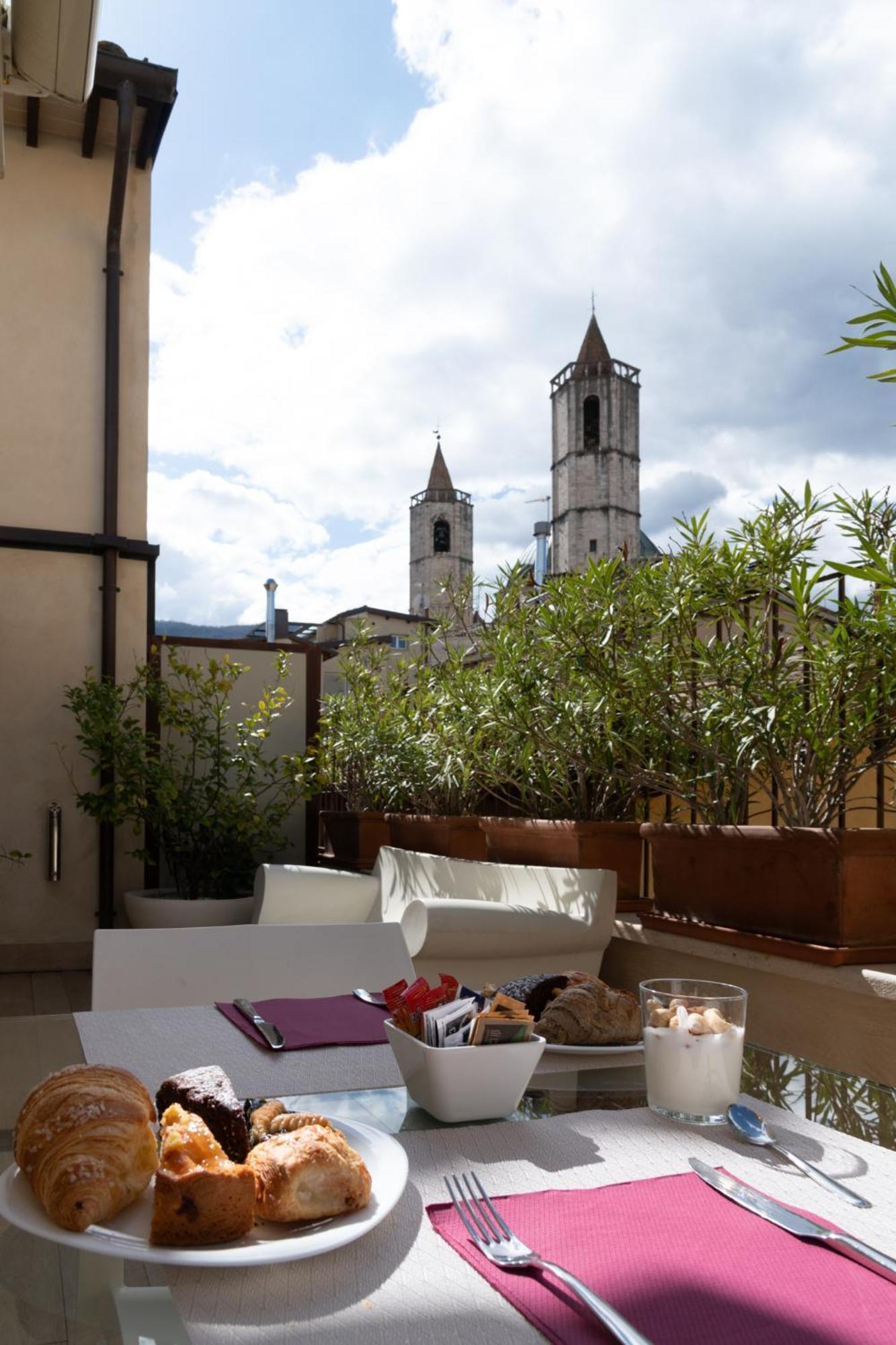 Di Sabatino Resort - Suite Apartments & Spa Ascoli Piceno Exterior foto